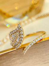 Load image into Gallery viewer, LUOWEND 18K Yellow Gold Fine Jewelry Real Natural Diamond Ring for Women
