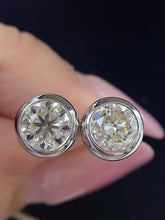 Load image into Gallery viewer, LUOWEND 18K White/Yellow Gold Fine Jewelry Real Natural Diamond Earrings for Women
