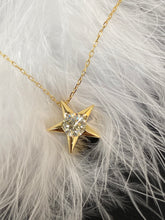 Load image into Gallery viewer, LUOWEND 18K Yellow Gold Natural Diamond Necklace for Women
