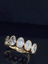 Load image into Gallery viewer, LUOWEND 18K Yellow Gold Fine Jewelry Real Natural Diamond Ring for Women
