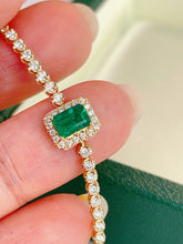 Load image into Gallery viewer, LUOWEND 18K Yellow Gold Fine Jewelry Natural Emerald Bracelet for Women

