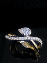 Load image into Gallery viewer, LUOWEND 18K Yellow Gold Fine Jewelry Real Natural Diamond Ring for Women
