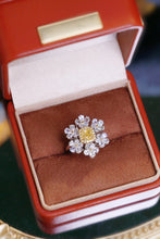 Load image into Gallery viewer, LUOWEND 18K White Gold Natural Yellow Diamond Ring for Women
