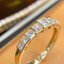 Load image into Gallery viewer, LUOWEND 18K Yellow Gold Fine Jewelry Real Natural Diamond Ring for Women
