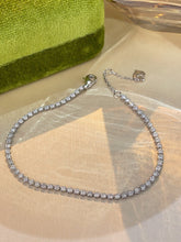 Load image into Gallery viewer, LUOWEND 18K White/Yellow/Rose Gold Classic Design Real Natural Diamond Bracelet for Women
