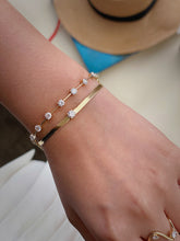 Load image into Gallery viewer, LUOWEND 18K Yellow Gold Real Natural Diamond Bracelet for Women
