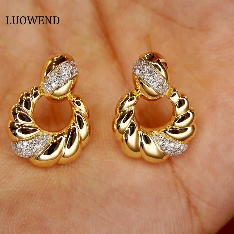 LUOWEND 18K Yellow Gold Real Natural Diamond Stud Earrings for Women