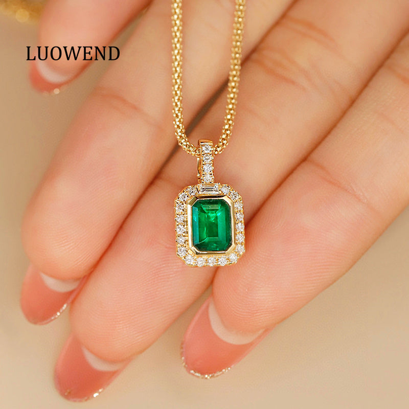 LUOWEND 18K Yellow Gold Real Natural Emerald and Diamond Gemstone Necklace for Women