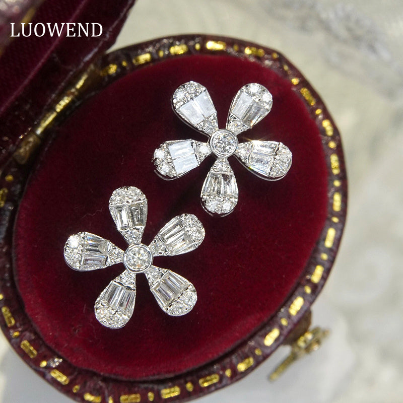 LUOWEND 18K White Gold Real Natural Diamond Stud Earrings for Women