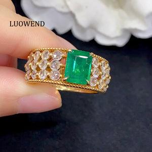 LUOWEND 18K Yellow Gold Real Natural Emerald Ring for Women