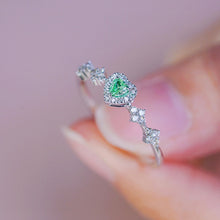 Load image into Gallery viewer, LUOWEND 18K White Gold Real Natural Green Diamond Ring for Women
