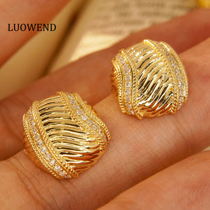 LUOWEND 18K Yellow Gold Real Natural Diamond Stud Earrings for Women