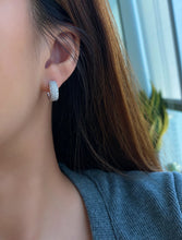 Load image into Gallery viewer, LUOWEND 18K White/Yellow Gold Fine Jewelry Real Natural Diamond Earrings for Women
