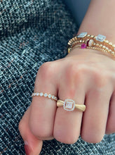 Load image into Gallery viewer, LUOWEND 18K Yellow Gold Fine Jewelry Real Natural Diamond Ring for Women
