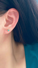 Load image into Gallery viewer, LUOWEND 18K Yellow Gold Fine Jewelry Real Natural Emerald Earrings for Women
