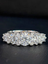 Load image into Gallery viewer, LUOWEND 18K White/Yellow Gold Fine Jewelry Real Natural Diamond Ring for Women

