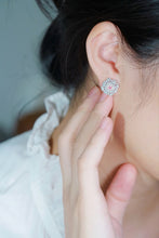Load image into Gallery viewer, LUOWEND 18K White Gold Natural Pink Diamond Earrings for Women
