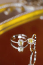 Load image into Gallery viewer, LUOWEND 18K White Gold Natural Yellow Diamond Ring for Women
