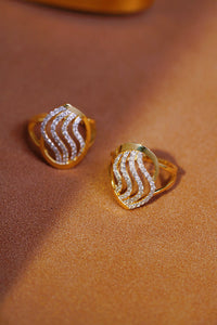 LUOWEND 18K Yellow Gold Real Natural Diamond Ring for Women