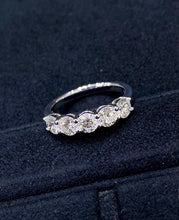 Load image into Gallery viewer, LUOWEND 18K White Gold Fine Jewelry Real Natural Diamond Ring for Women
