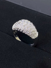 Load image into Gallery viewer, LUOWEND 18K White Gold Fine Jewelry Real Natural Diamond Ring for Women
