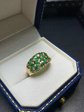 Load image into Gallery viewer, LUOWEND 18K Yellow Gold Natural Emerald Ring for Women
