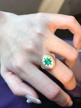 Load image into Gallery viewer, LUOWEND 18K Yellow Gold Natural Emerald Ring for Women
