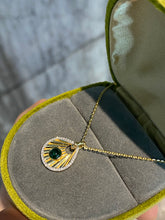 Load image into Gallery viewer, LUOWEND 18K Yellow Gold Natural Emerald Necklace for Women

