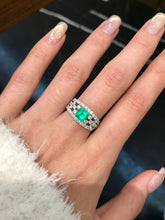 Load image into Gallery viewer, LUOWEND 18K White Gold Natural Emerald Ring for Women
