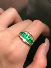 Load image into Gallery viewer, LUOWEND 18K Yellow Gold Natural Emerald Ring for Women
