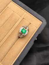 Load image into Gallery viewer, LUOWEND 18K Yellow Gold Natural Emerald Ring for Women
