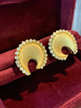 Load image into Gallery viewer, LUOWEND 18K Yellow Gold Natural Diamond Earrings for Women
