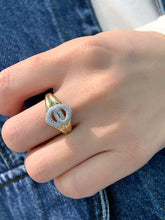 Load image into Gallery viewer, LUOWEND 18K Yellow Gold Natural Diamond Ring for Women
