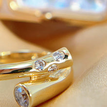 Load image into Gallery viewer, LUOWEND 18K Yellow Gold Natural Diamond Ring for Women
