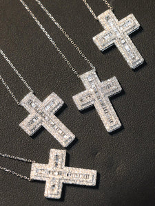 LUOWEND 18K White Gold Natural Diamond Necklace for Women