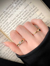 Load image into Gallery viewer, LUOWEND 18K Yellow Gold Real Natural Diamond Ring for Women
