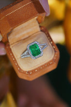 Load image into Gallery viewer, LUOWEND 18K White Gold Real Natural Diamond and Emerald Ring for Women
