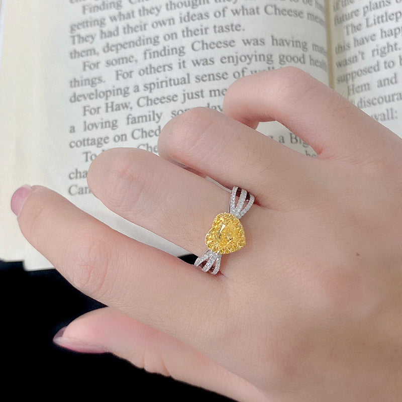 LUOWEND 18K White Gold Real Natural Yellow Diamond Ring for Women