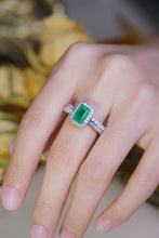 Load image into Gallery viewer, LUOWEND 18K White Gold Real Natural Diamond and Emerald Ring for Women
