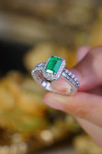 Load image into Gallery viewer, LUOWEND 18K White Gold Real Natural Diamond and Emerald Ring for Women
