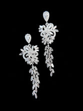 Load image into Gallery viewer, LUOWEND 18K White Gold Real Natural Diamond Drop Earrings for Women
