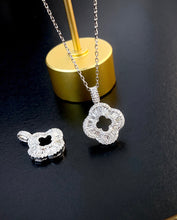 Load image into Gallery viewer, LUOWEND 18K White Gold Real Natural Diamond Pendant Necklace for Women
