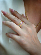 Load image into Gallery viewer, LUOWEND 18K Yellow Gold Natural Color Sapphire Ring for Women
