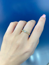 Load image into Gallery viewer, LUOWEND 18K Yellow Gold Natural Diamond Ring for Women
