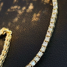 Load image into Gallery viewer, LUOWEND 18K Yellow Gold Real Natural Diamond Bracelet for Women
