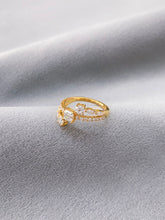 Load image into Gallery viewer, LUOWEND 18K Yellow Gold Real Natural Diamond Ring for Women
