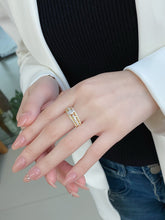 Load image into Gallery viewer, LUOWEND 18K White/Yellow Gold Natural Diamond Ring for Women
