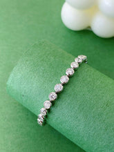 Load image into Gallery viewer, LUOWEND 18K White Gold Real Natural Diamond Bracelet for Women
