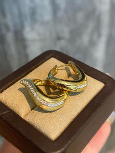 LUOWEND 18K Yellow Gold Natural Diamond Earrings for Women