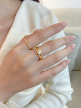 Load image into Gallery viewer, LUOWEND 18K Yellow Gold Natural Diamond Ring for Women
